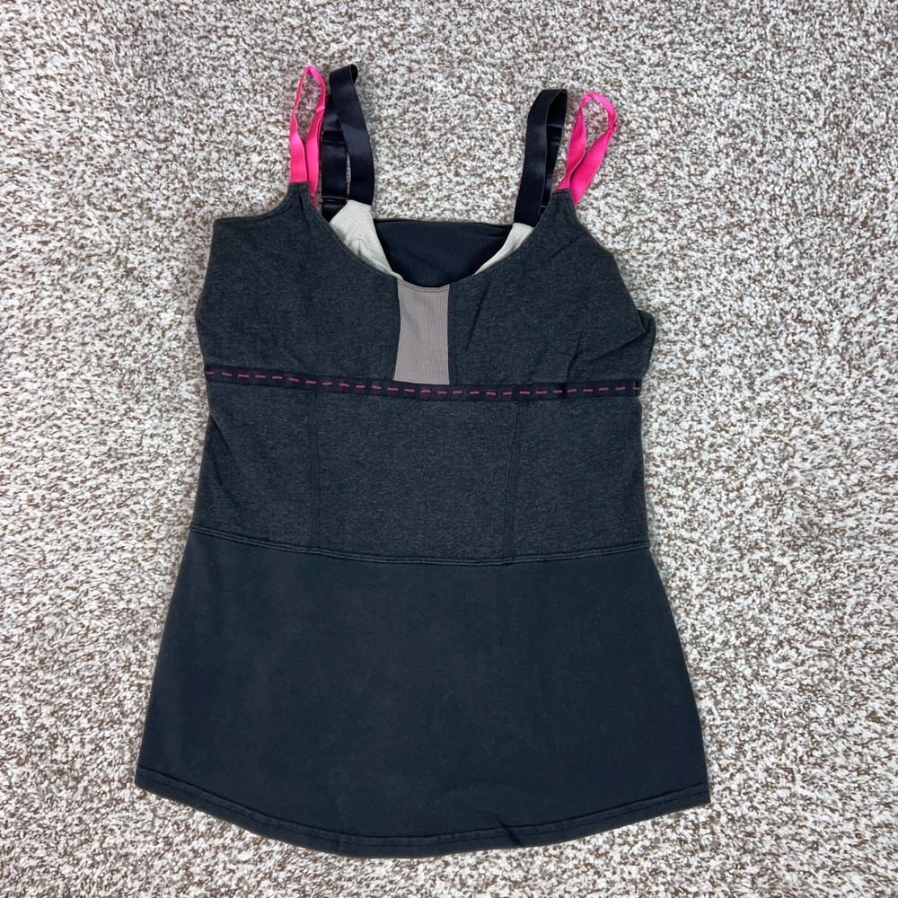 Lululemon Tank Top Womens Small Gray Pink Built In Bra Athletic Gym Workout